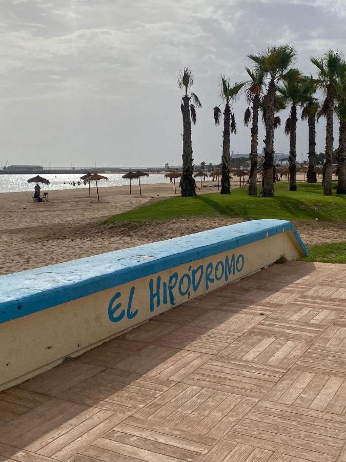 Precioso apartamento a 50 metros de la playa Melilla Exterior foto